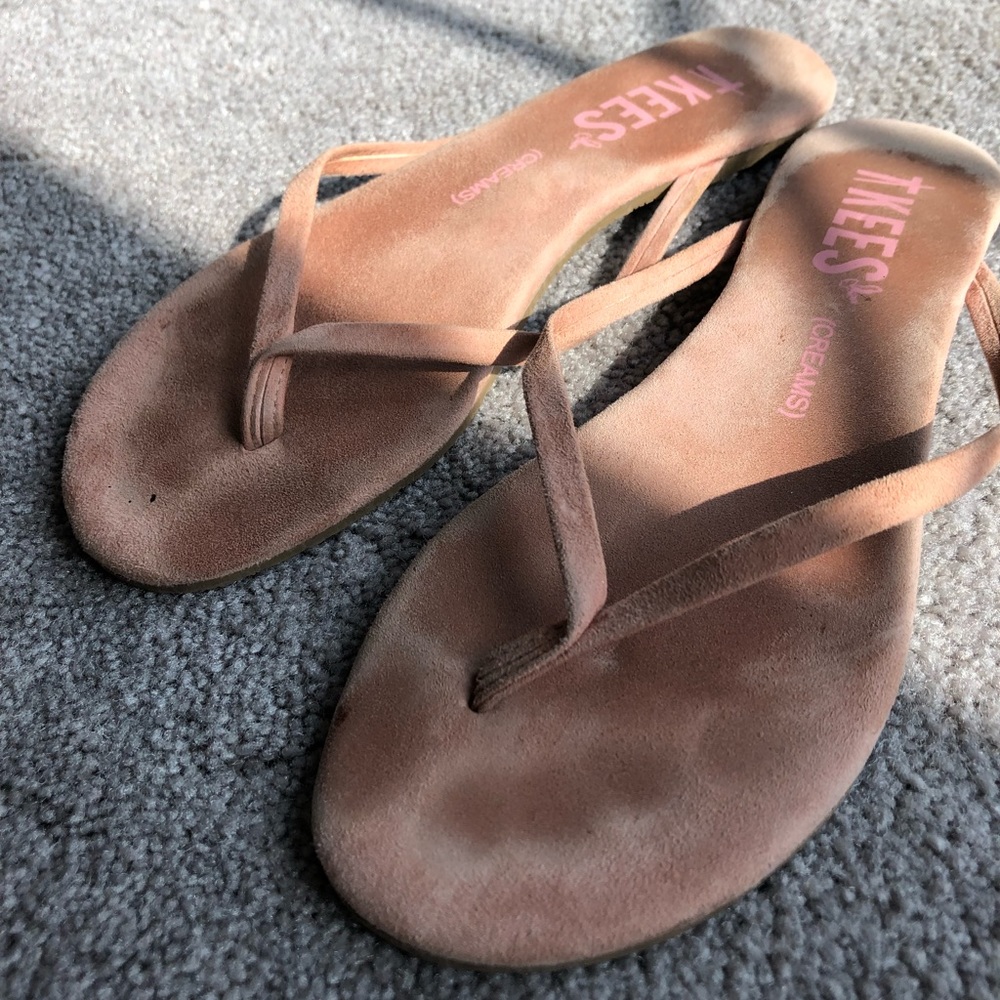 Tkees pink/beige suede flip flop VGUC
